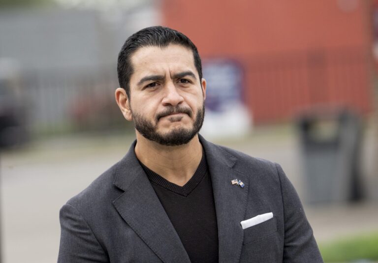 'They’re Like, "Why?"' El-Sayed Asked Why Anyone Would Want To Live in Flint, Michigan, in Appearance Before White Boston University Audience